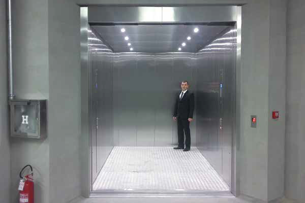 InLet MRL Heavy Elevator | HYDRO-CON A/S