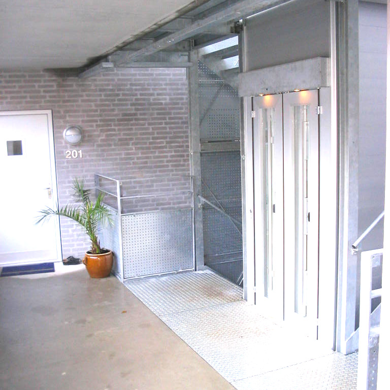 Udendørselevator - galleri 1 | HYDRO-CON Elevator A/S